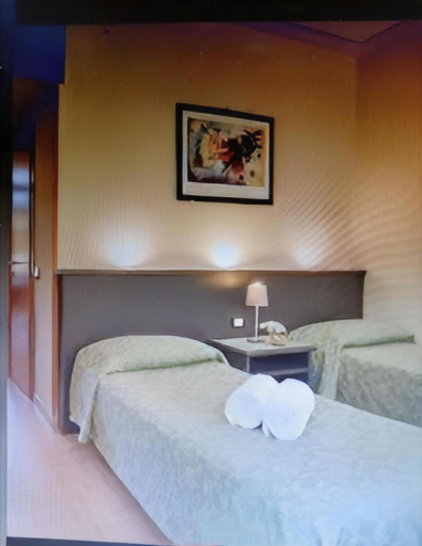 Hotel Lago Verde セッラヴァッレ・ピストイエーゼ エクステリア 写真