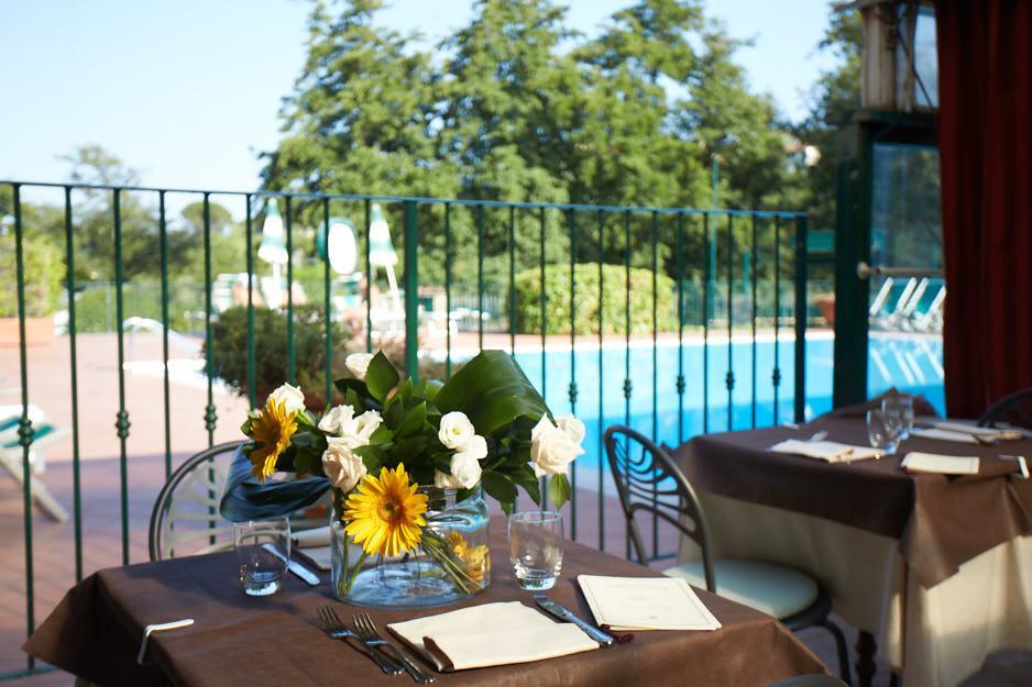 Hotel Lago Verde セッラヴァッレ・ピストイエーゼ エクステリア 写真