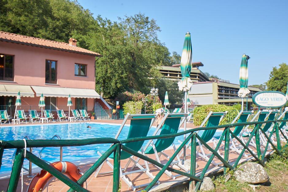 Hotel Lago Verde セッラヴァッレ・ピストイエーゼ エクステリア 写真